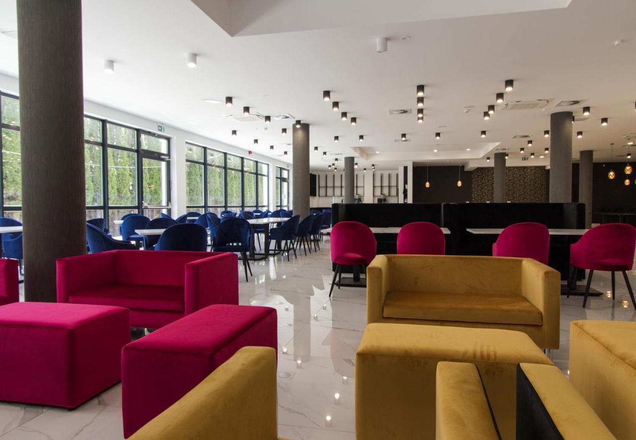 Ferry Resort Мєлно Екстер'єр фото