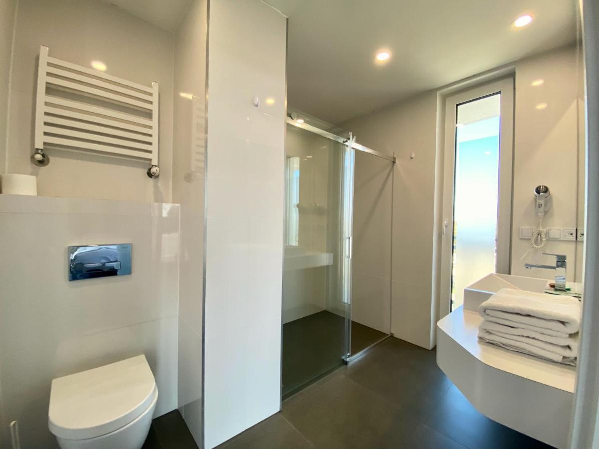 Ferry Resort Мєлно Екстер'єр фото
