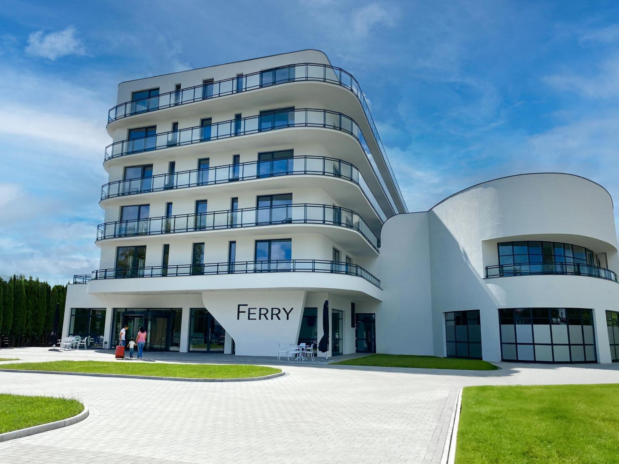 Ferry Resort Мєлно Екстер'єр фото